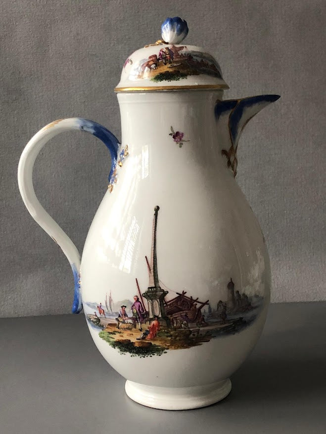 Meissener Porzellan-Kaffeekanne mit Kauffahrtei-Szene (Dot-Periode 175 – Precious Porcelain