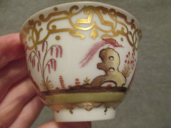Meissen / Dresden Porcelain Chinoiserie Tea Bowl & Saucer. (No1)