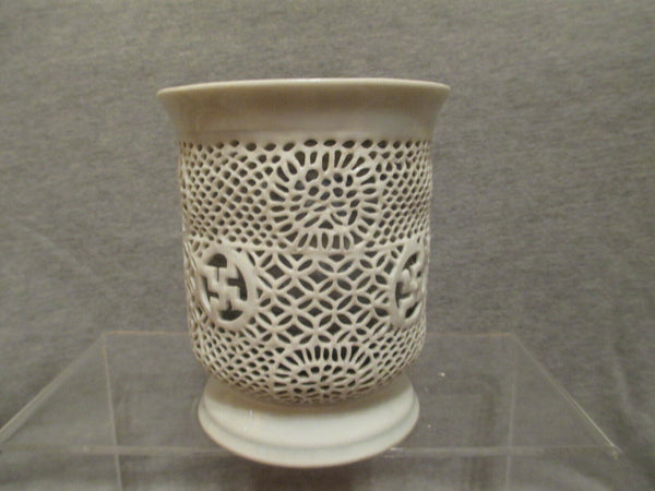 Herend Porcelain, Blanc de Chine Pot