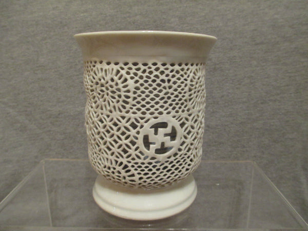 Herend Porcelain, Blanc de Chine Pot