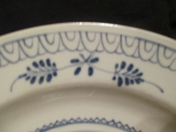 Assiette creuse à motif roche et oiseau en porcelaine de Kassel extrêmement rare 1770 (2)