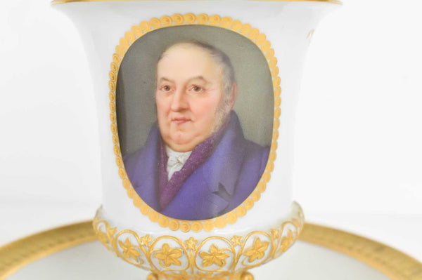 Tasse Et Soucoupe Portrait En Porcelaine De Meissen 19ème