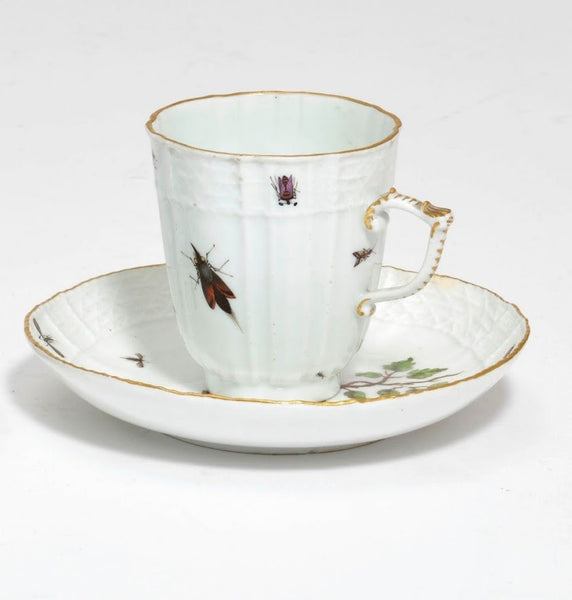 Tasse à café et soucoupe ornithologique en porcelaine de Meissen 1735-1740 (2) 