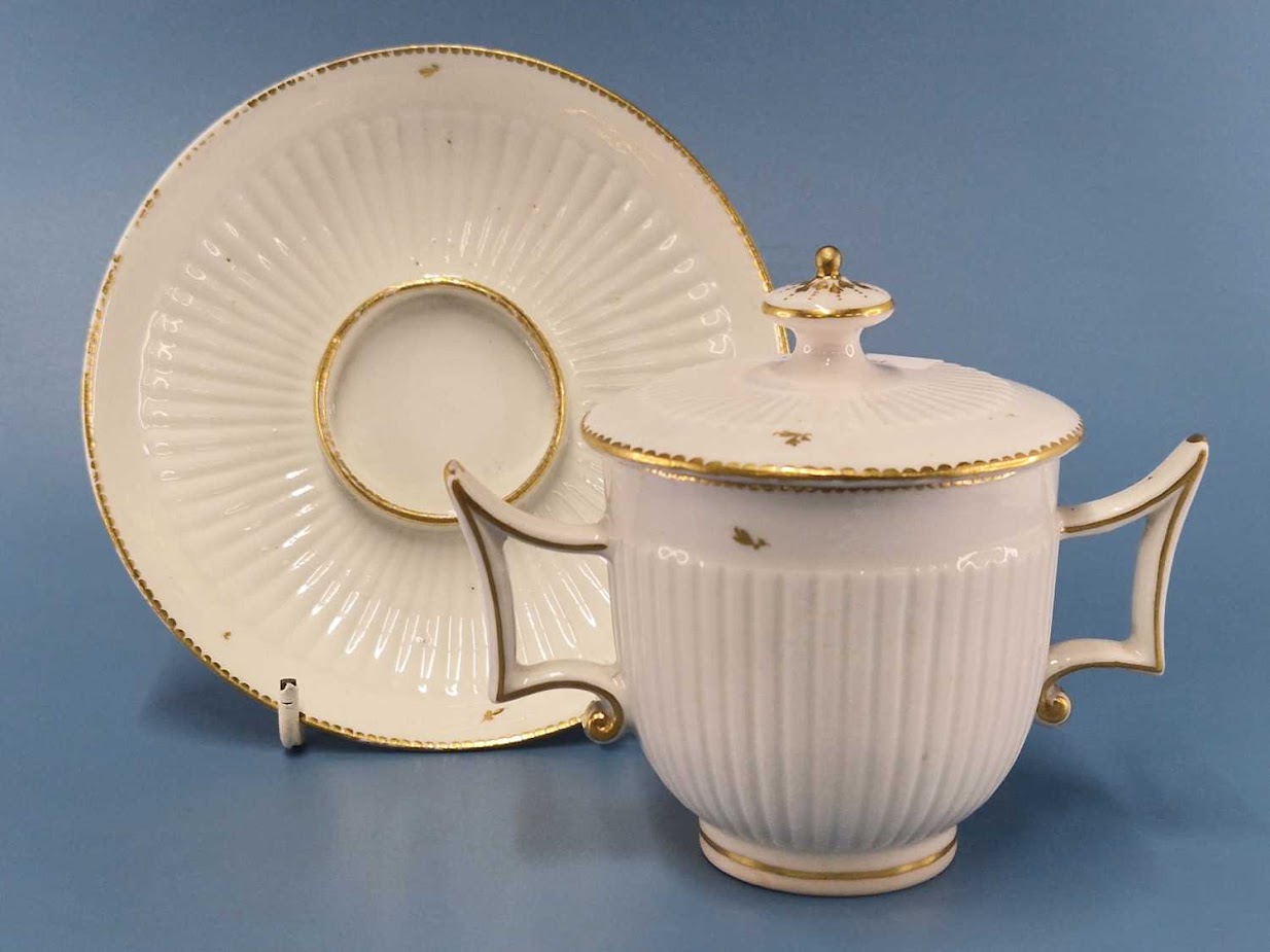 Chelsea Derby Porcelain Twin Handled Trembleuse Lidded Cup, & Saucer 1770-1784