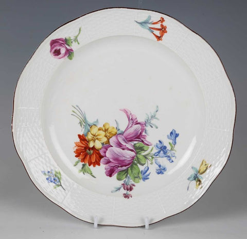 Meissen Marcolini Ozier Moulded Floral Dinner Plate 1774-1814