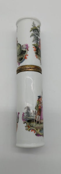 Meissen Porcelain Etui-Needle Case with Romantic Couple Scenes 18th C