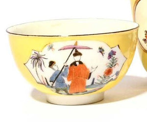 Meissen yellow-ground Tea Bowl with Chinoiserie Scenes, Circa 1730