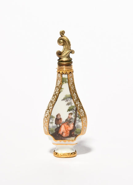 Meissen Porcelain Rocco Scent Bottle with Courting Couples Scenes, 1750-1760
