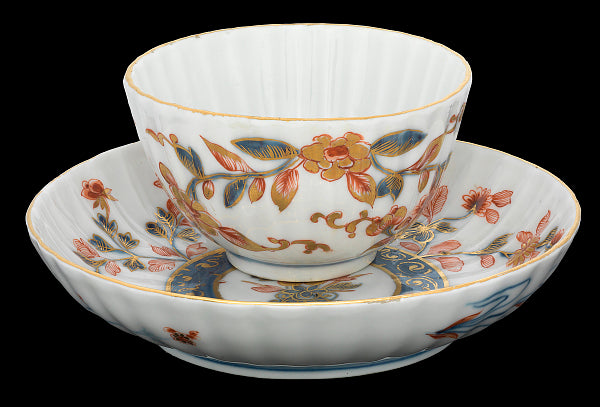 Meissen Porcelain Fluted Tea Bowl with Floral Imari Pattern, 1735-1740