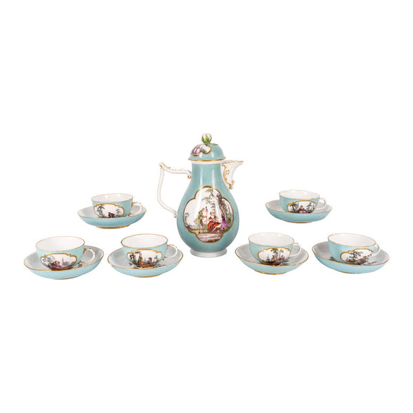 Meissen Turquoise Ground Coffee Pot, circa 1735 - 1740