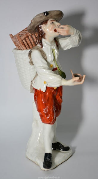 Meissen Porcelain "Cris de Paris" Snuff Taking Peasant, Circa 1745
