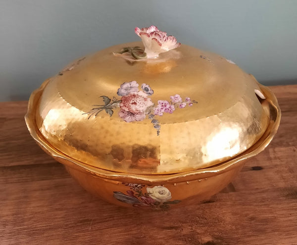 Meissen Porcelain  Floral Gilt Sauce Pot 1740