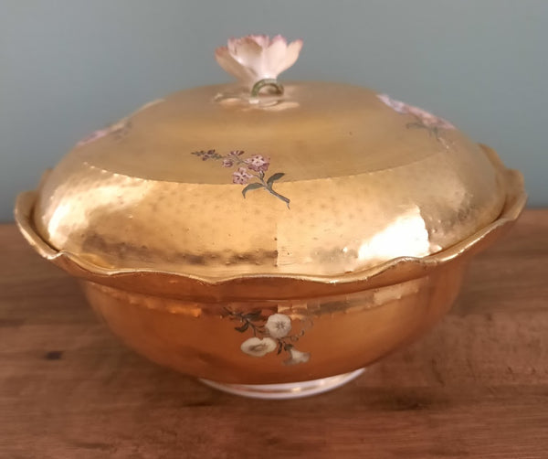 Meissen Porcelain  Floral Gilt Sauce Pot 1740