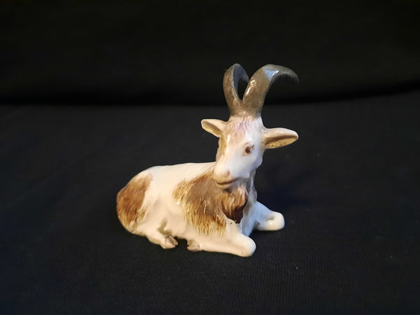 Meissen Porcelain Goat, J.J. Kandler 1750, Rare