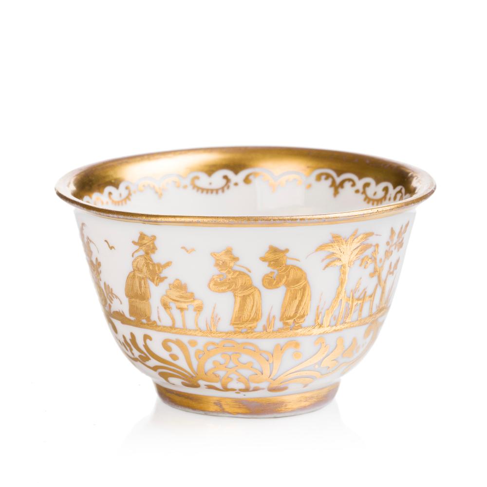 Meissen Porcelain Augsburg "goldchinesen" Tea Bowl, 1720-1725