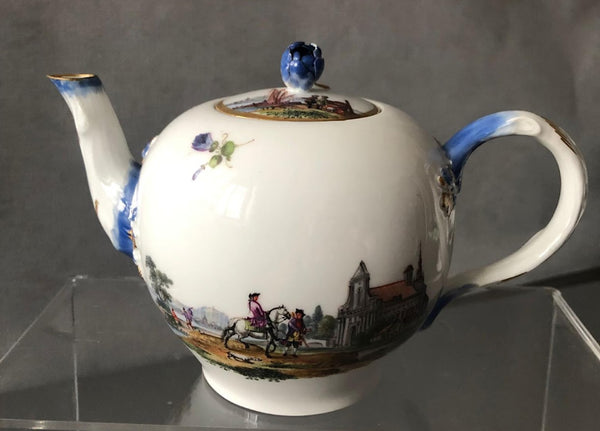 Théière Scène Kauffahrtei En Porcelaine De Meissen 1740 