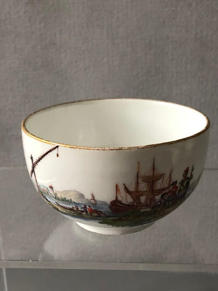 Tasse à thé et soucoupe en porcelaine de Meissen Kauffahrtei (période Dot 1756-1773) #9