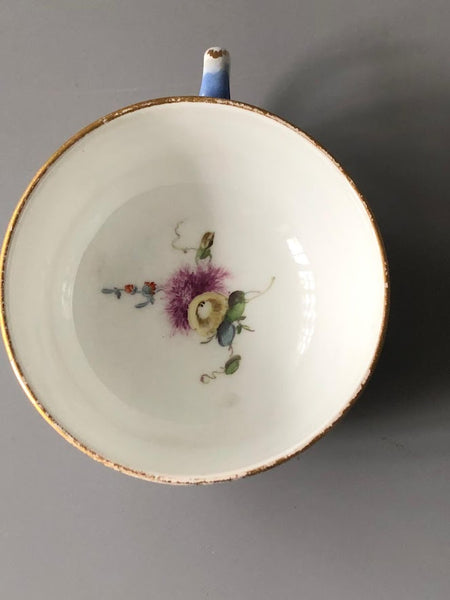 Tasse à thé et soucoupe en porcelaine de Meissen Kauffahrtei (période Dot 1756-1773) #9