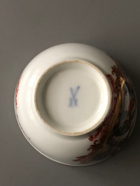 Bol à thé et soucoupe Hausmaler en porcelaine de Meissen avec scène musicale 1740