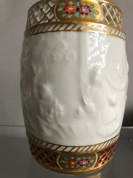 Fulda Porcelain Chinoiserie Moulded Vase 1782