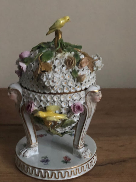 Meissen Porcelain Schneeballen Inkstand 19th C