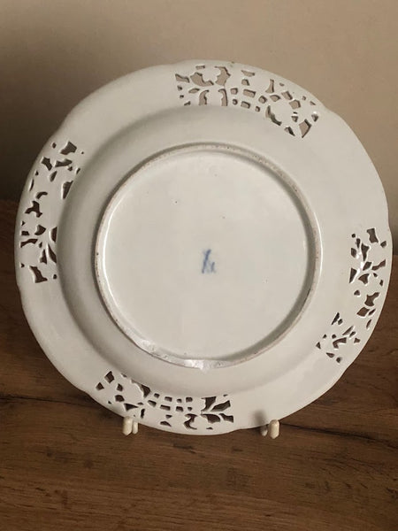 Meissen Porcelain Bruhlsche Allerlei Plate with Everything!... Circa 1745