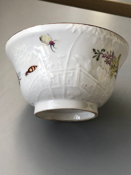 Chinese Export Porcelain Sugar Bowl with Bugs &amp; Flowers 18th C