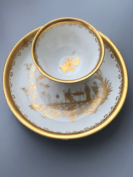 Meissen Boettger Porcelain Chinoiserie Tea Bowl and Saucer 1725