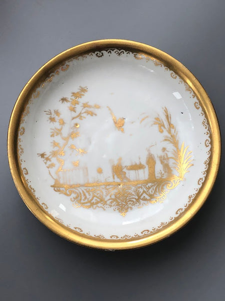 Meissen Boettger Porcelain Chinoiserie Tea Bowl and Saucer 1725