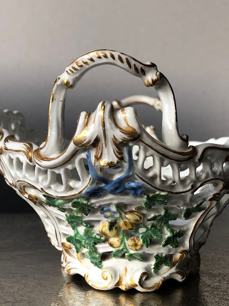 Meissen Fruit Moulded Basket. 1763-74 (2)