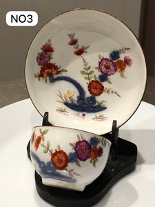 Meissen Porcelain Kakiemon Tea Bowl and Saucer 1730 Drehers Marks #3