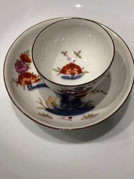 Meissen Porcelain Kakiemon Tea Bowl and Saucer 1730 Drehers Marks #3