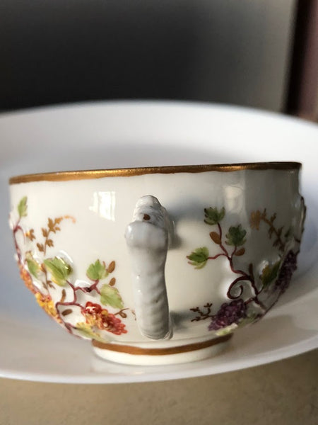 Meissen Grapevine Moulded Cup 1740