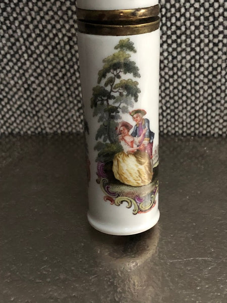 Meissen Porcelain Etui-Needle Case with Romantic Couple Scenes 18th C