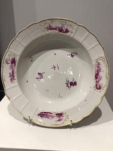 Ansbach Porcelain Soup Plate with&nbsp; "Ansbacher Muster " Pattern, 1765 RARE