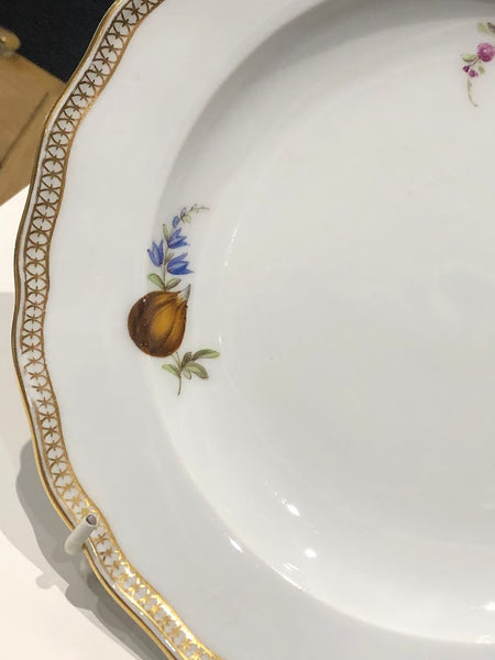 Meissen Porcelain Biedermeier Plate with Fruit & Vegetables, Circa 1830 #9