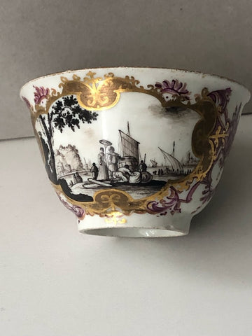 Meissen Porcelain Kauffahrtei Scene Schwarzlot Tea Bowl, 1730-1735