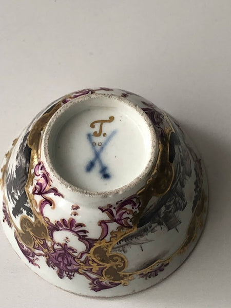 Meissen Porcelain Kauffahrtei Scene Schwarzlot Tea Bowl, 1730-1735