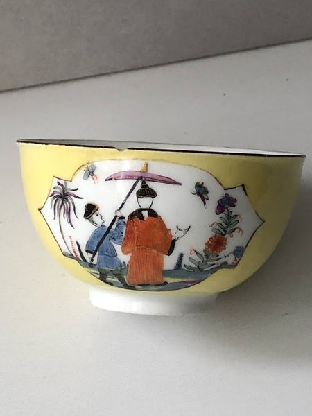 Meissen Porcelain Yellow Ground, Chinoiserie Tea Bowl, Drehers Marks, 1730 - 1732