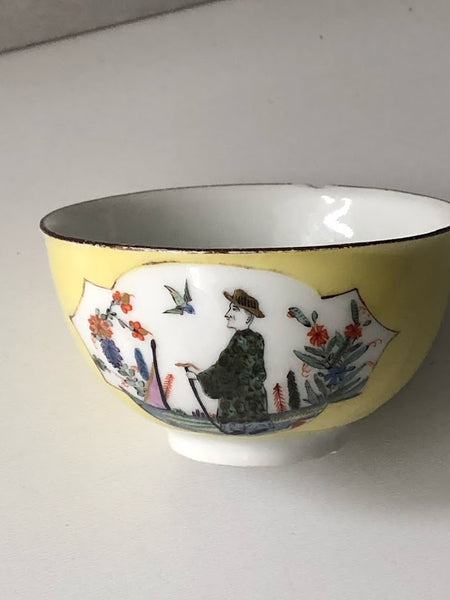 Meissen Porcelain Yellow Ground, Chinoiserie Tea Bowl, Drehers Marks, 1730 - 1732