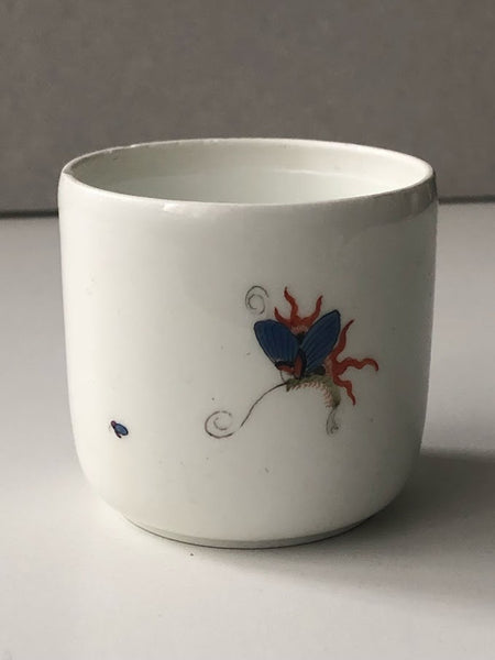 Meissen Porcelain A F von Lowenfinck Decorated, Chinoiserie & Mythical Beast Pot, 1740