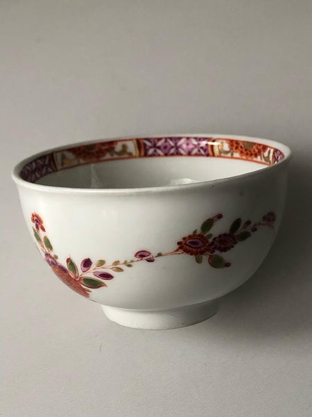 Meissen Porcelain J E Stadler Tea Bowl with Chinoiserie Figure, 1740