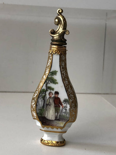 Meissen Porcelain Rocco Scent Bottle with Courting Couples Scenes, 1750-1760