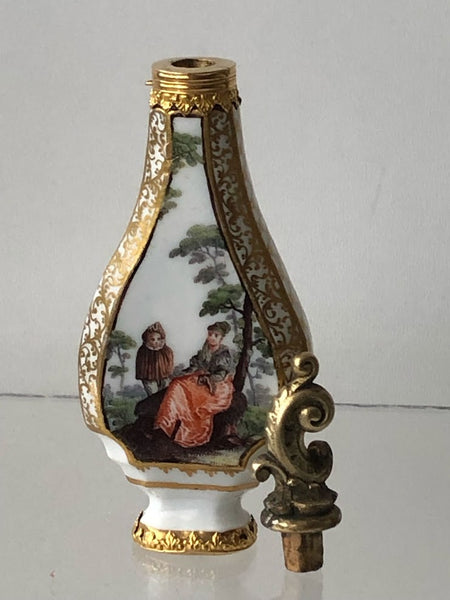Meissen Porcelain Rocco Scent Bottle with Courting Couples Scenes, 1750-1760