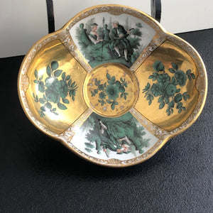 MEISSEN PORCELAIN GILT QUATREFOIL SAUCER WITH WATTEAU SCENES 1740-1745