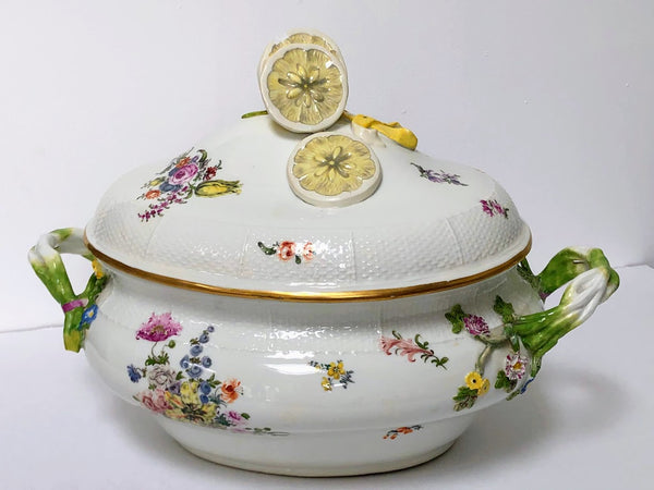 Meissen Porcelain Woodcut Floral Tureen & Tray, circa 1745