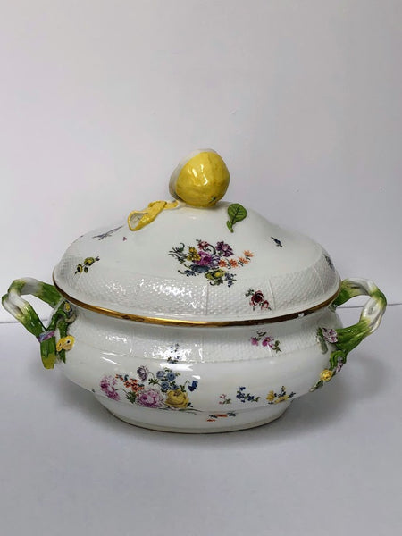 Meissen Porcelain Woodcut Floral Tureen & Tray, circa 1745