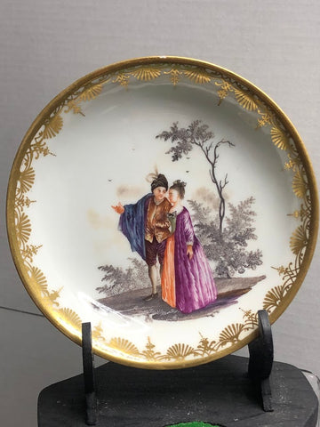 Meissen Porcelain Saucer Courting Couples &amp; Klinger Bugs, circa 1740