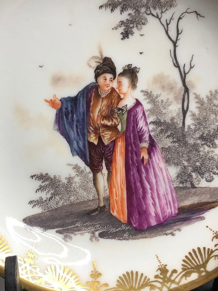 Meissen Porcelain Saucer Courting Couples &amp; Klinger Bugs, circa 1740