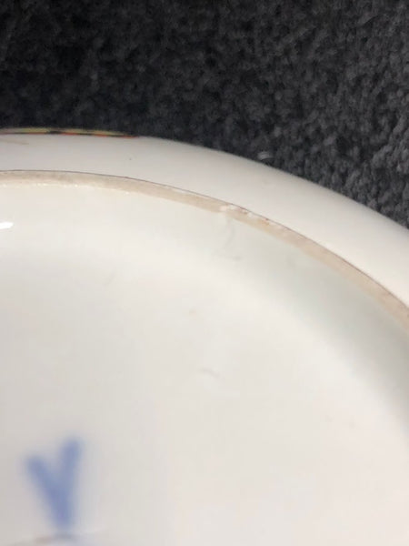 Meissen Porcelain Saucer Courting Couples &amp; Klinger Bugs, circa 1740